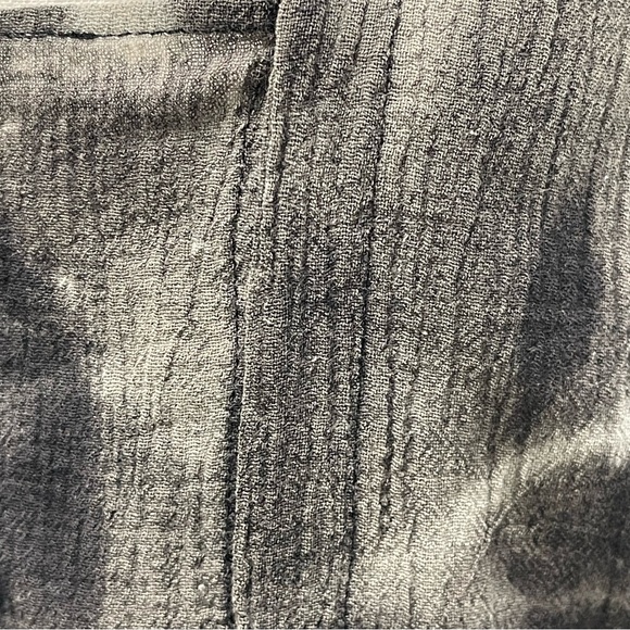 Electric Feathers Sleeveless Black Raw Tie Dye Tunic Size Small - Picture 8 of 14